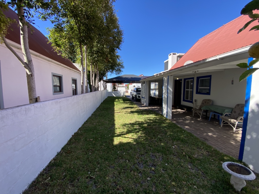 3 Bedroom Property for Sale in Skiathos Western Cape